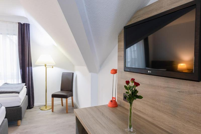Freihof 3* Stuttgart